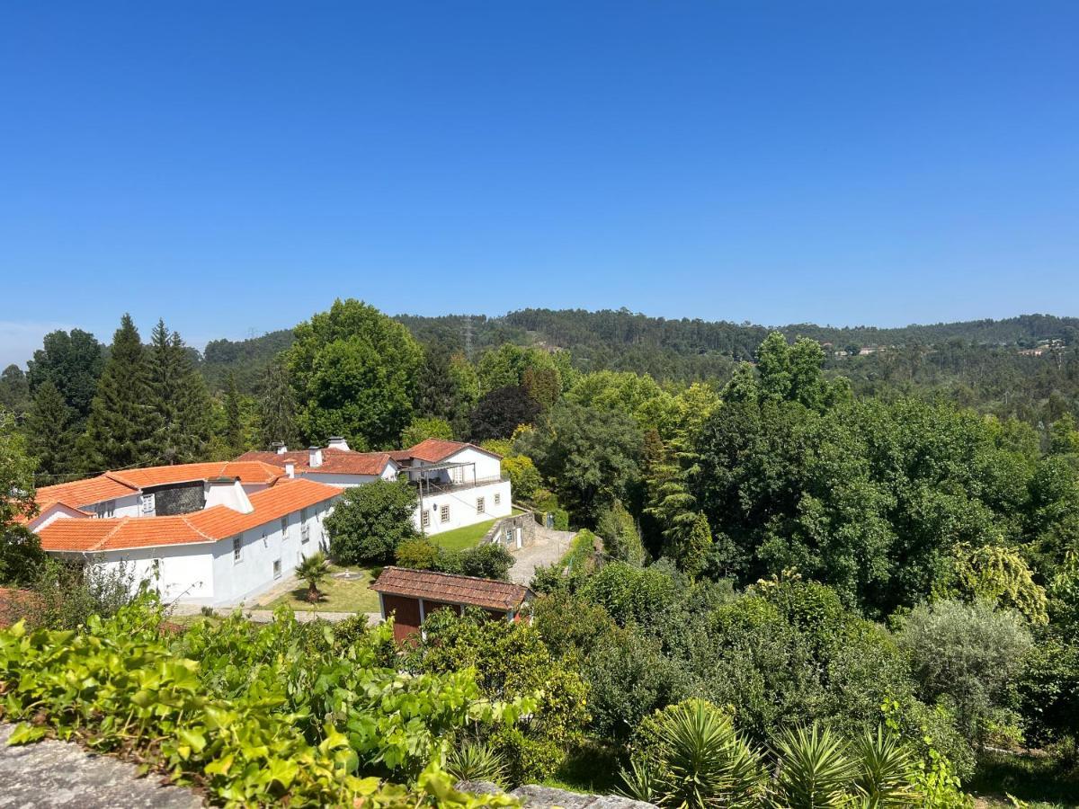 Gasthaus Quinta De Mouraes Casa Dos Rododendros Lever Exterior foto
